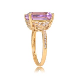 5.33ct Amethyst and 18k Yellow Gold Ring Lucille Ring