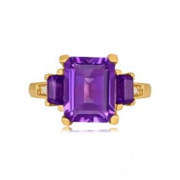 3.44ct Three-Stone Amethyst set in prong setting and 18k Yellow Gold Zima Ring 15625