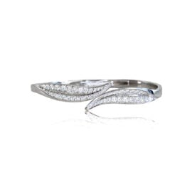 18k White Gold Vintage Van Cleef and Arpels Bangle Bracelet 15671