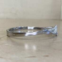 Vintage Van Cleef and Arpels French Leaf Bangle Tilt 15671