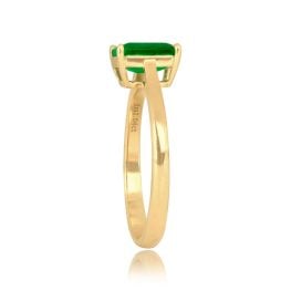 1.04ct Emerald cut emerald Yellow Gold Pereto Ring TSV