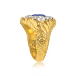 18k Yellow gold Russian Antique Ring Avelbury Ring Top Side View